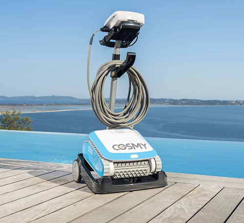 Robot piscine Cosmy 250 BWT avec chariot